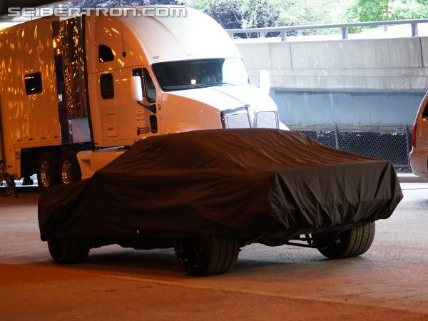 New galleries from Transformers 4 Chicago filming